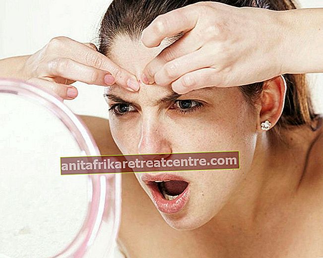 Provoca l'acne durante la gravidanza?