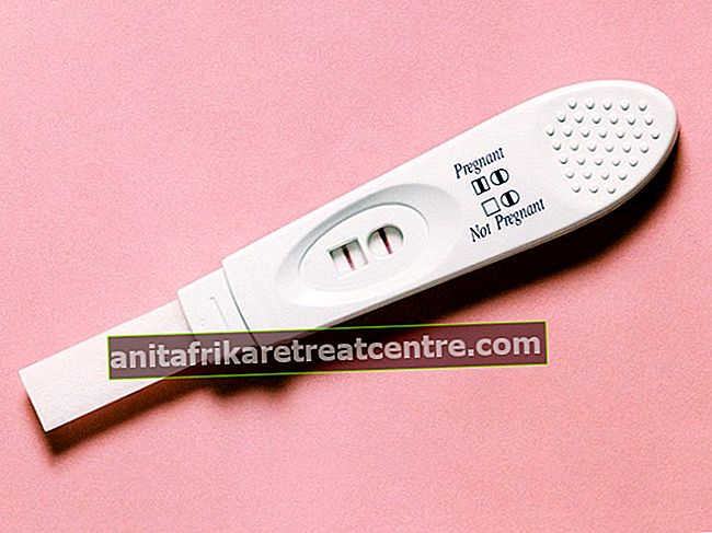 Quando e come si esegue un test di gravidanza? Qual è la differenza tra i test di gravidanza nel sangue e nelle urine?